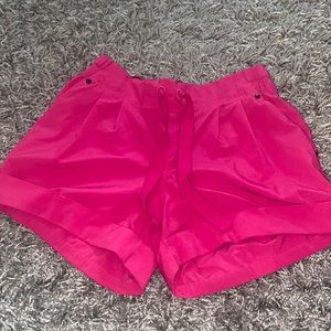 Women’s Lululemon shorts